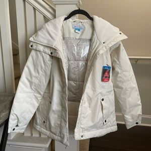 Columbia Insulated Women’s Thermal Reflective Omni-heat Coat in Chalk/Soft White